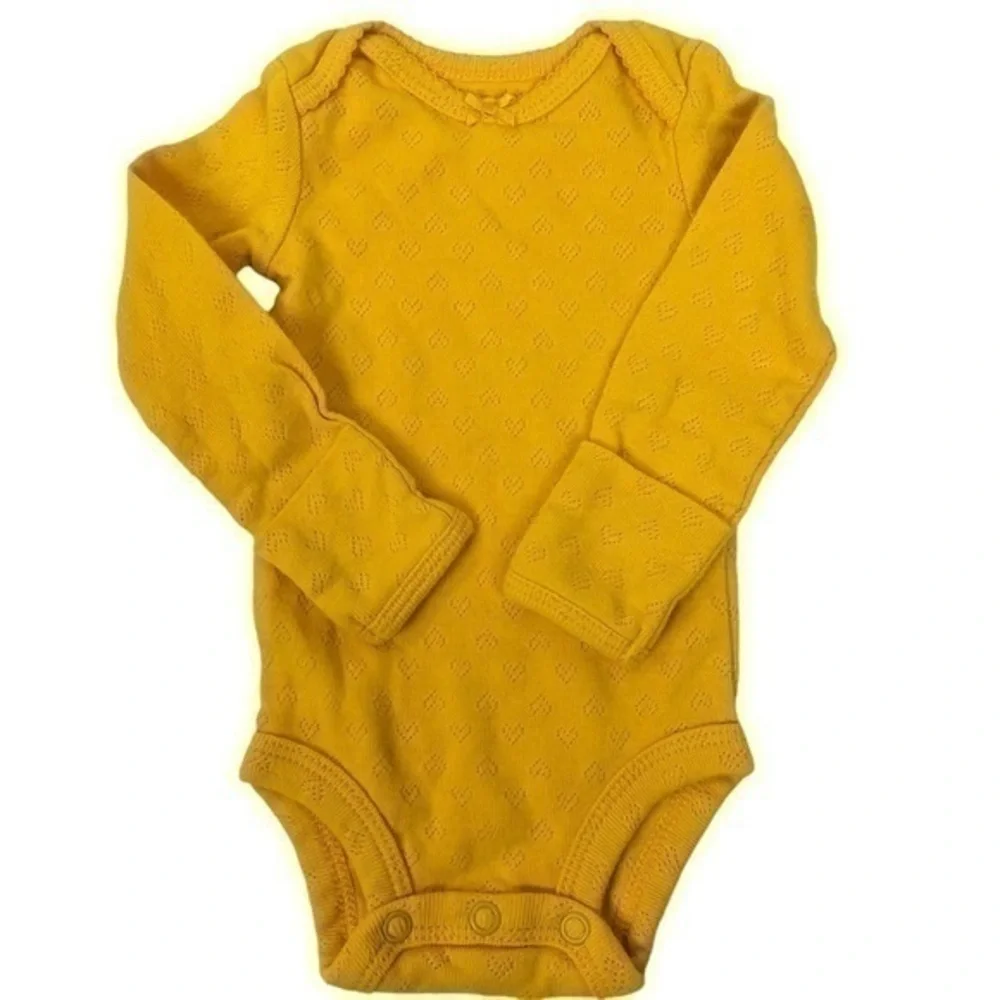 Carter’s Bodysuit Bundle 4 pcs -NWOT | BABY Size NB Newborn | Long Sleeve Shirts
